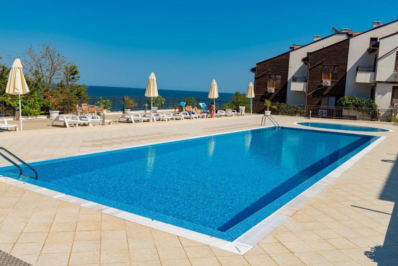 Menada Apolon Apartments Sozopol Exterior photo