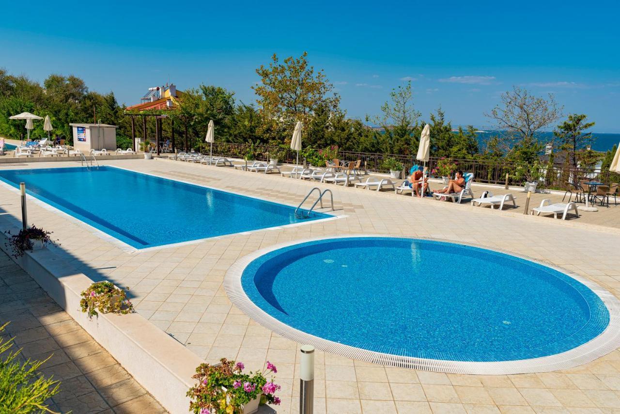 Menada Apolon Apartments Sozopol Exterior photo