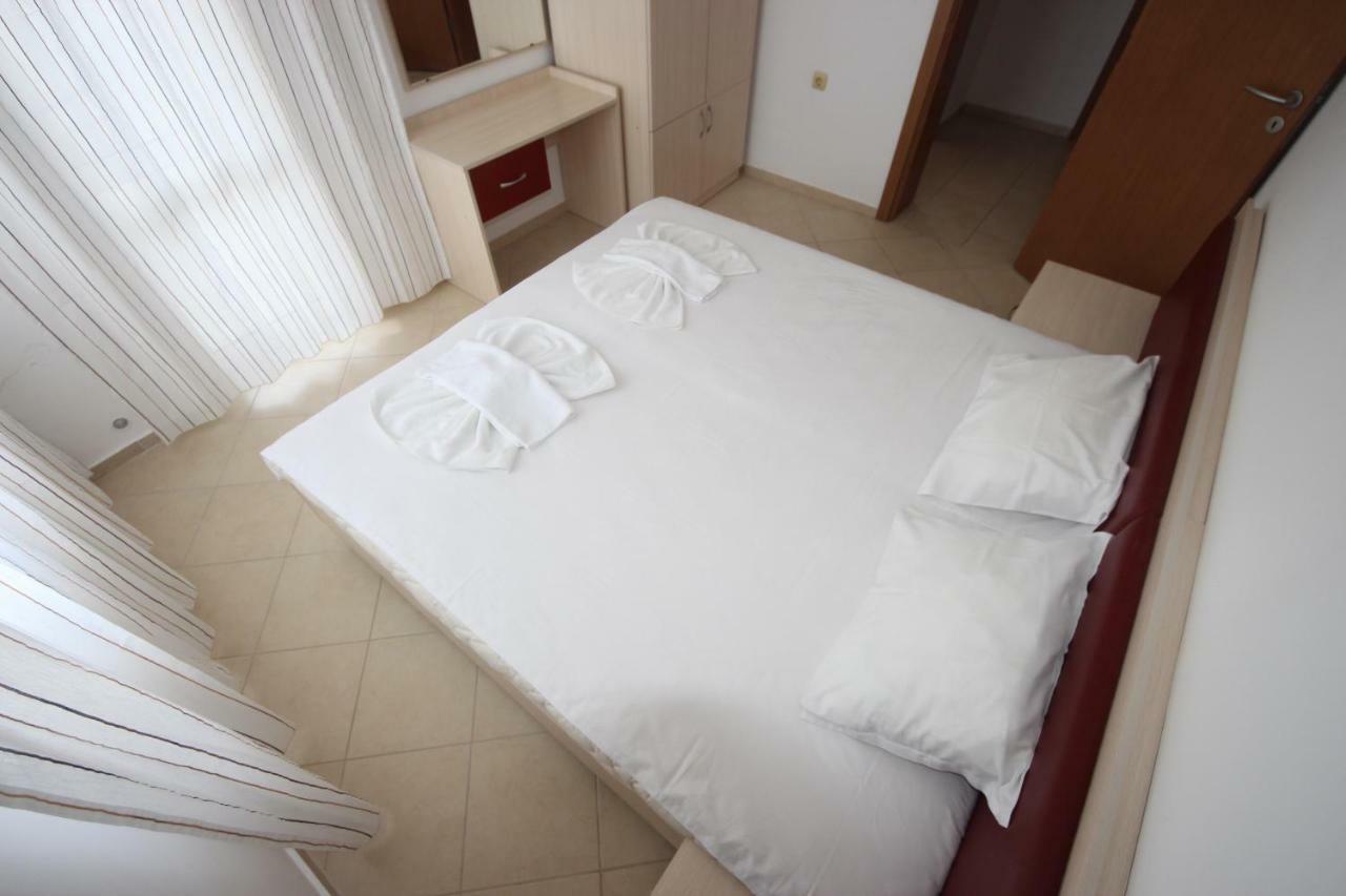 Menada Apolon Apartments Sozopol Exterior photo